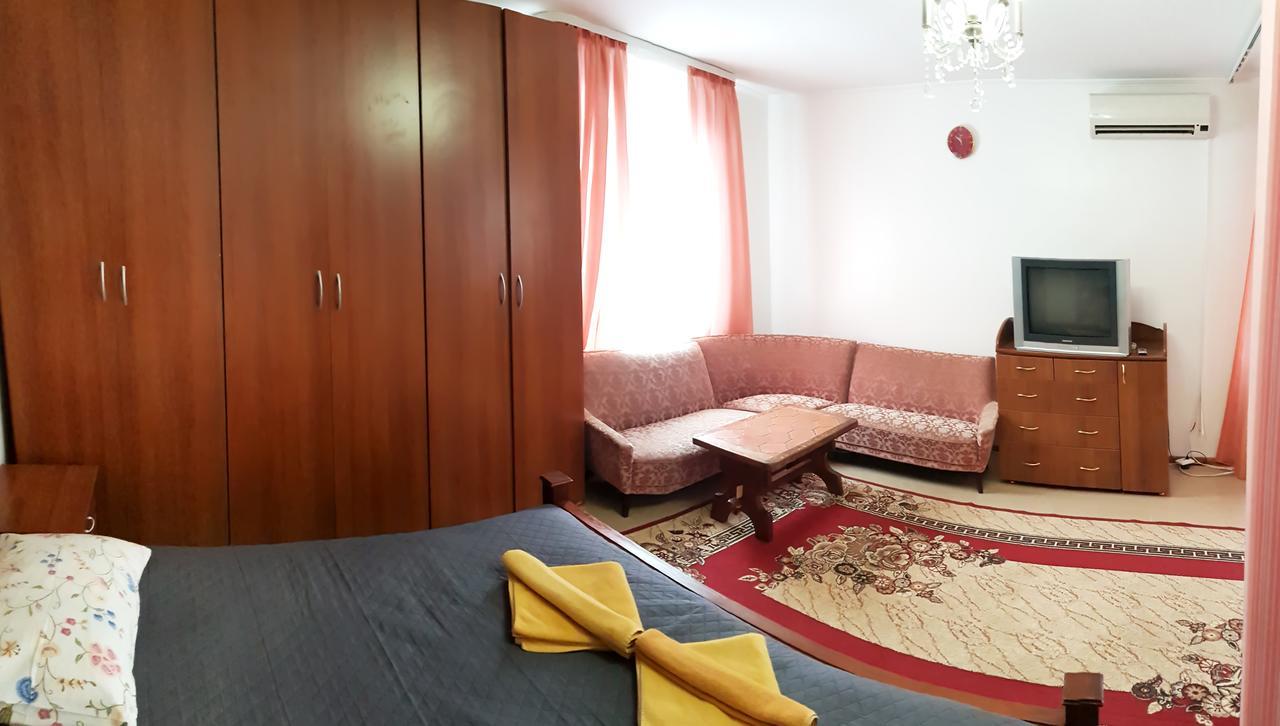 Perlyna Podillyа Hotel Sataniv Eksteriør billede
